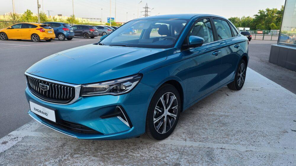 Geely Emgrand в России купить переднюю часть