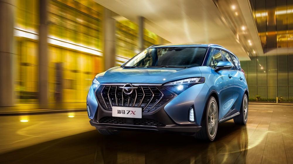 минивэн Haima 7X передняя боковая динамика