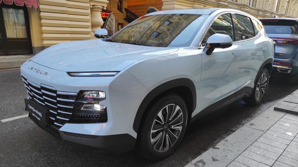 Лицевая сторона Jetour Dashing