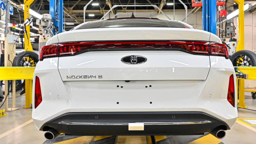 Поднять назад 