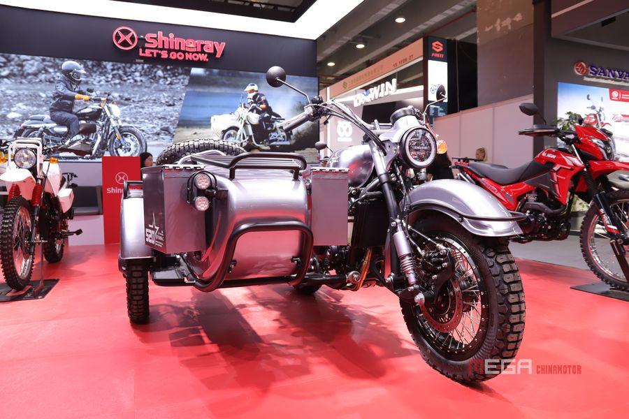 Основные моменты 134-й Кантонской ярмарки: мотоциклы с большим объемом двигателя, компактные скутеры, нестандартные модели.