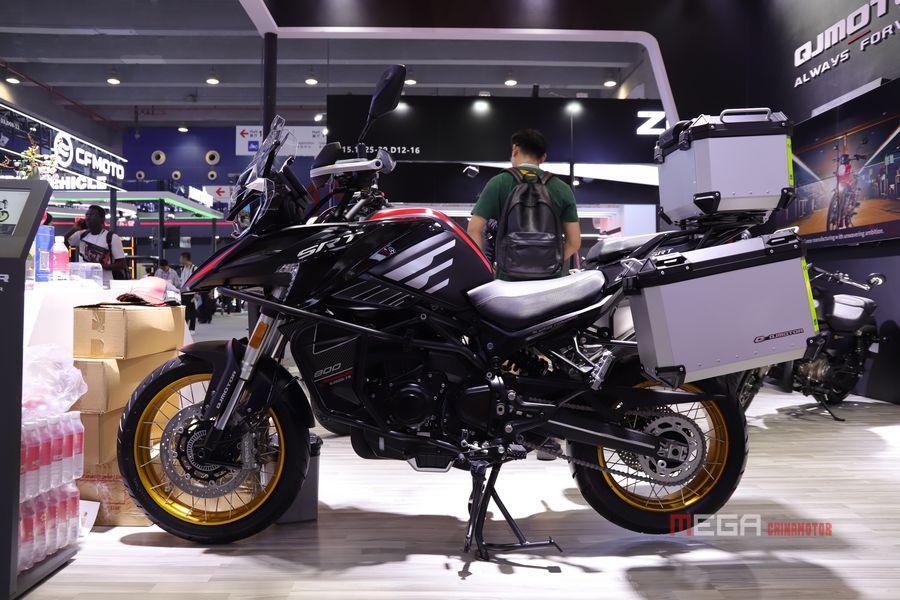 Основные моменты 134-й Кантонской ярмарки: мотоциклы с большим объемом двигателя, компактные скутеры, нестандартные модели.