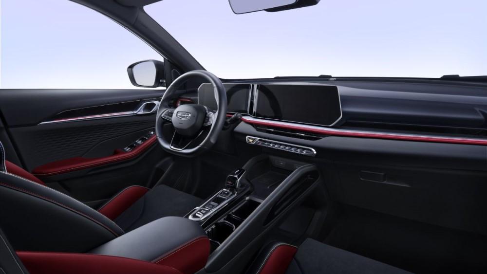 Старт продаж нового Geely Coolray салон салон первый ряд