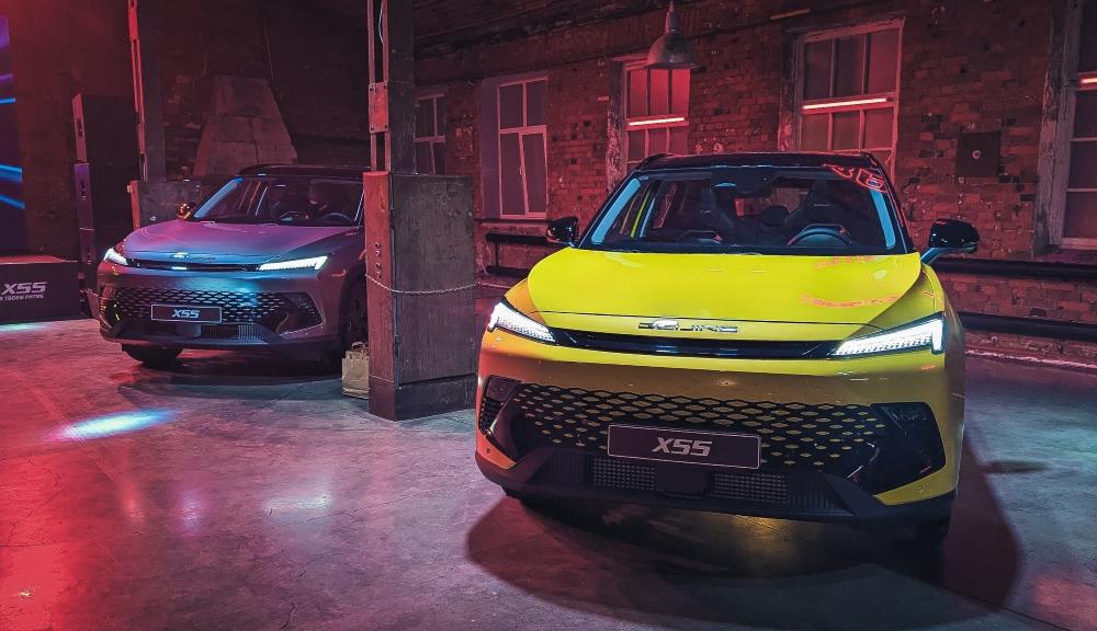 Презентация боковой части BAIC X55 спереди