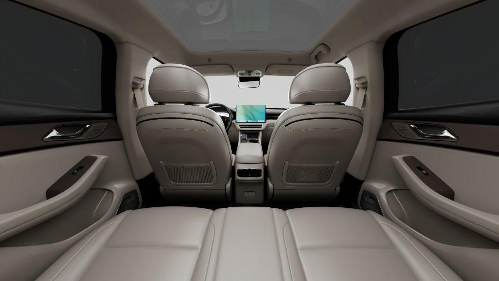 Интерьер салона Evolute i-Jet