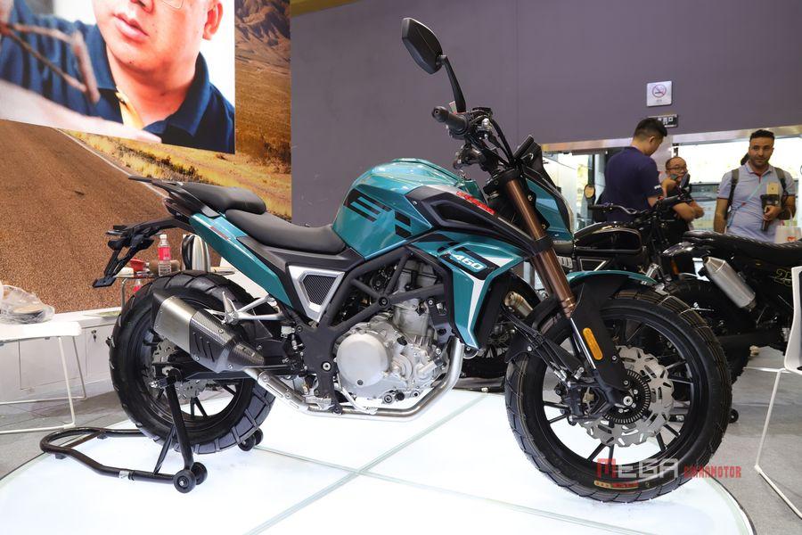 Основные моменты 134-й Кантонской ярмарки: мотоциклы с большим объемом двигателя, компактные скутеры, нестандартные модели.