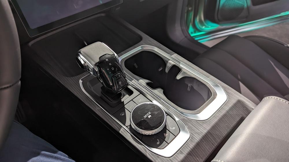 jaecoo j7 салон салон центральный туннель селектор