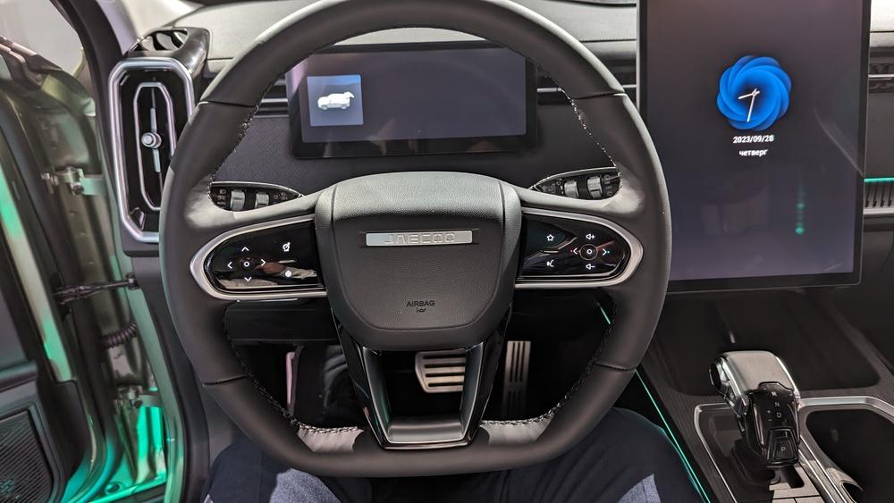 jaecoo j7 салон интерьер руль первый ряд