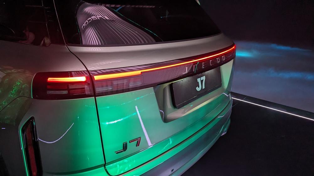 Лампа заднего освещения Jaecoo J7