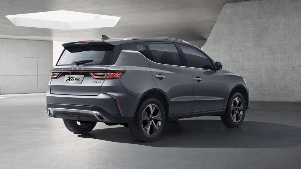 Кроссовер Livan X6 Pro, вид сзади