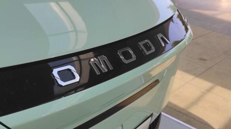 Логотип Омода E5