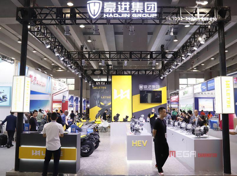 Основные моменты 134-й Кантонской ярмарки: мотоциклы с большим объемом двигателя, компактные скутеры, нестандартные модели.