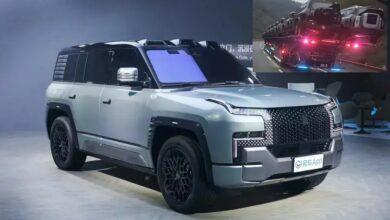 Десятки премиальных автомобилей YangWang U8 от BYD были замечены на грузовике в Китае перед началом поставок Десятки премиальных автомобилей YangWang U8 от BYD были замечены на грузовике в Китае перед началом поставок