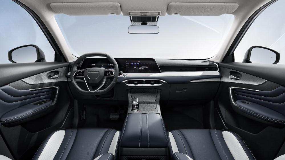 Интерьер салона кроссовера Venucia V-Online