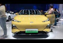 Краткий видеообзор экстерьера и интерьера Geely Galaxy E8 PHEV 2024 года — автосалон в Гуанчжоу 2023 года