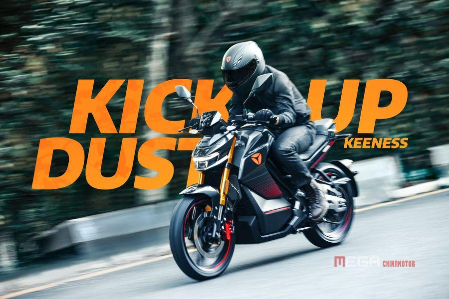 На выставке EICMA 2023 компания Yadea представила высокопроизводительный электрический мотоцикл KEMPER