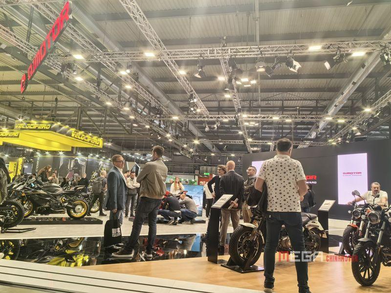 Наслаждайтесь поездкой, обогащайте жизнь: QJMOTOR на EICMA 2023