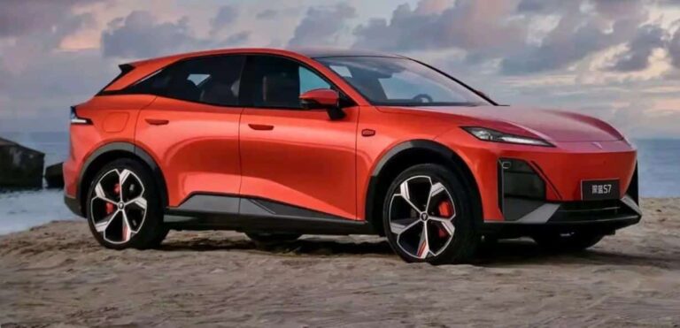 В Китае запущен в продажу электрический внедорожник Deepal S7 520 Pro по цене 24 600 долларов США