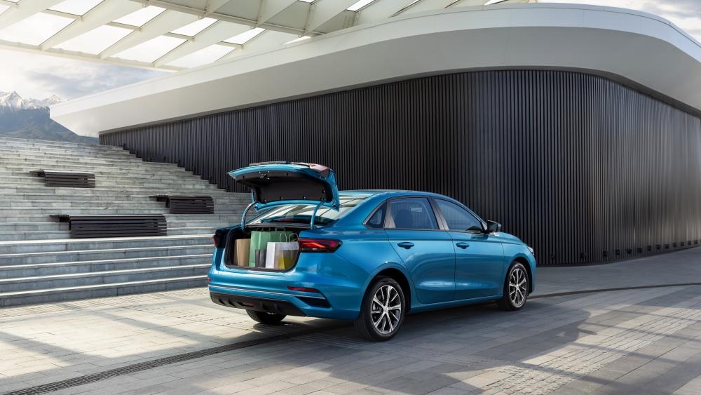 Джили Эмгранд вид сзади сбоку