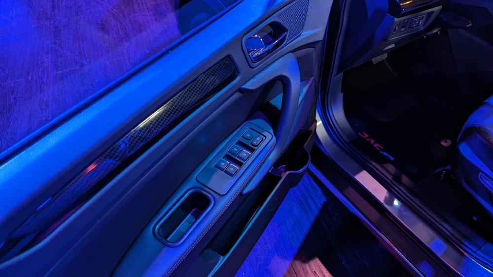 Обшивка салона JAC JS3, карты дверей