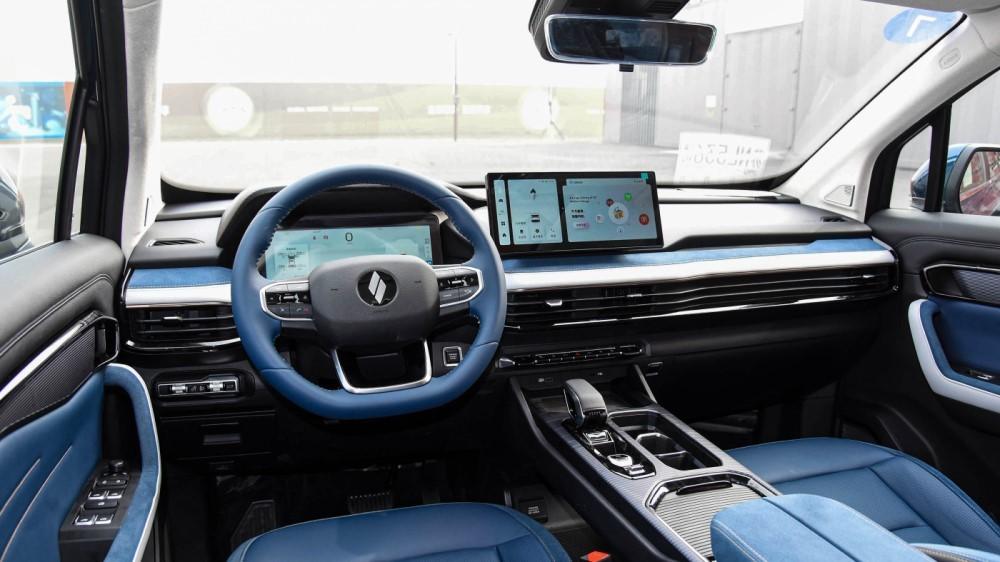 Ливан RL9 интерьер