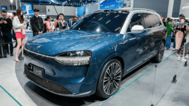 Aito M9 дебютировал на автосалоне в Гуанчжоу 2023 года и доступен в предпродаже по цене от 70 000 долларов США. Aito M9 дебютировал на автосалоне в Гуанчжоу 2023 года и доступен в предпродаже по цене от 70 000 долларов США.