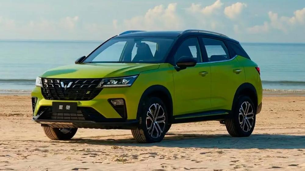 Улин Синчи сбоку спереди