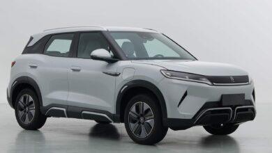 В Китае был представлен новый электромобиль от BYD — компактный внедорожник BYD Yuan UP, раскрыты фотографии и характеристики В Китае был представлен новый электромобиль от BYD — компактный внедорожник BYD Yuan UP, раскрыты фотографии и характеристики
