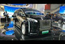 Видеообзор экстерьера и интерьера GreatWall WEY GaoShan DHT PHEV MPV 2024 года — автосалон в Гуанчжоу, 2023 год