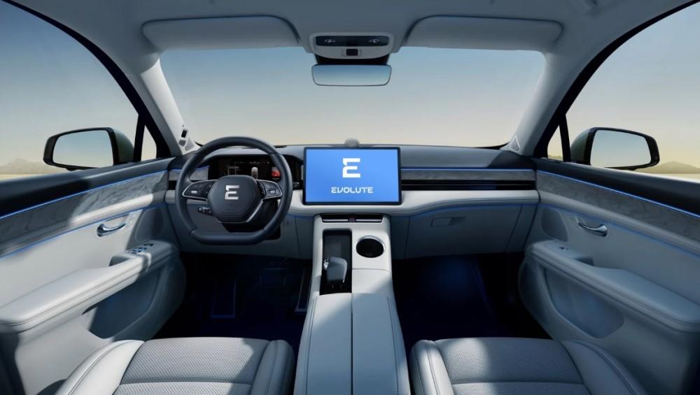 Интерьер Evolute i-JET