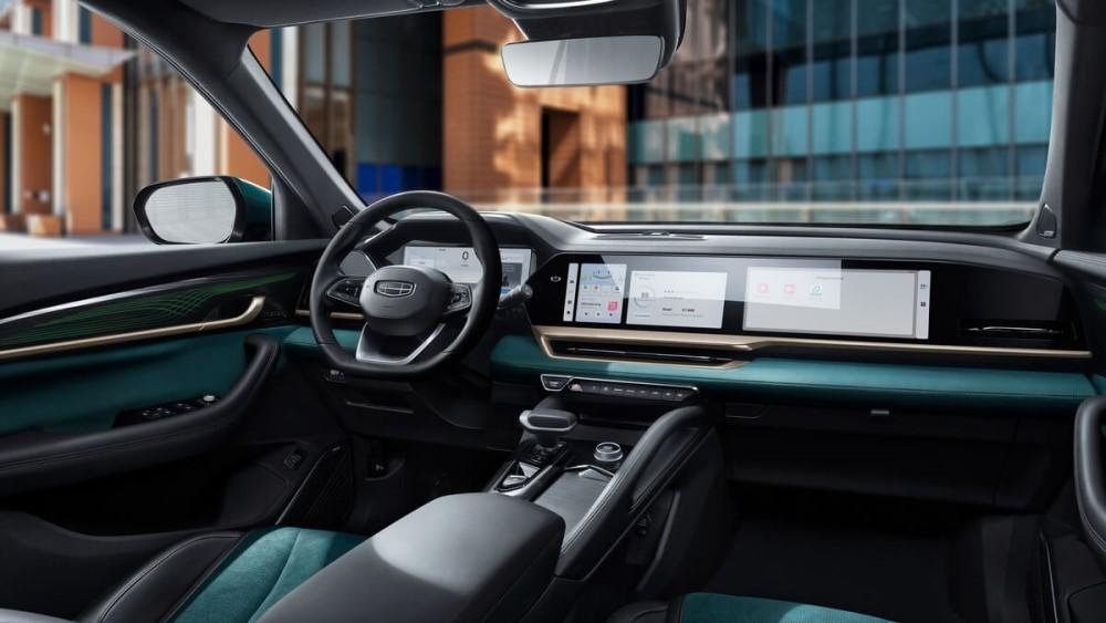 Geely Monjaro Изумрудно-зеленый