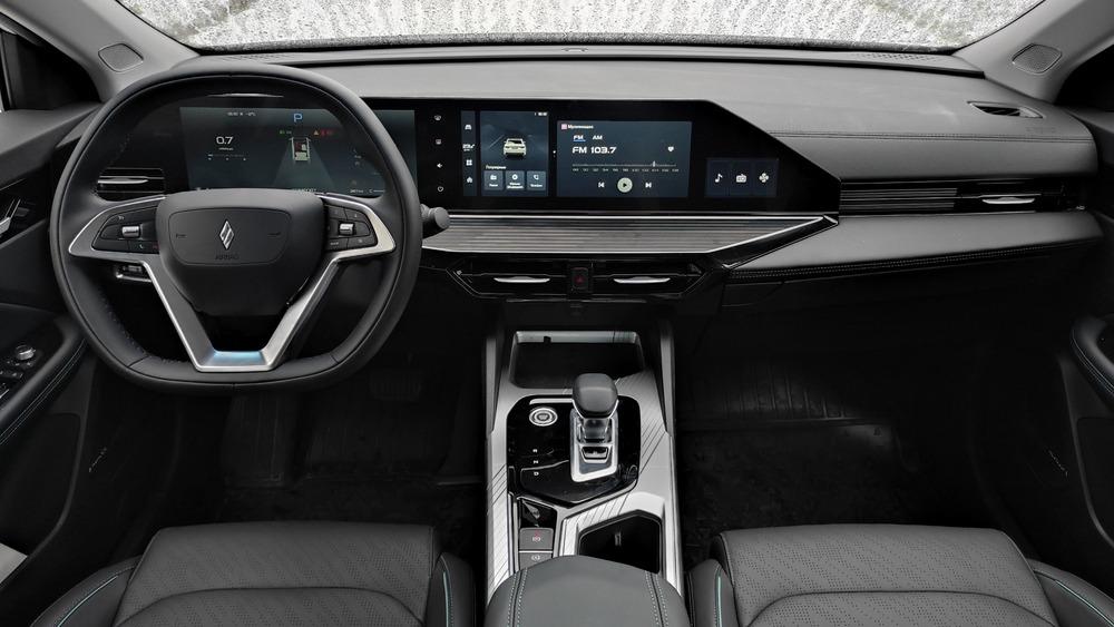 седан Livan S6 Pro салон салон передняя панель