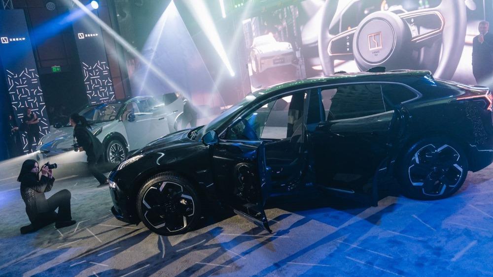 Зикр 001 в Казахстане