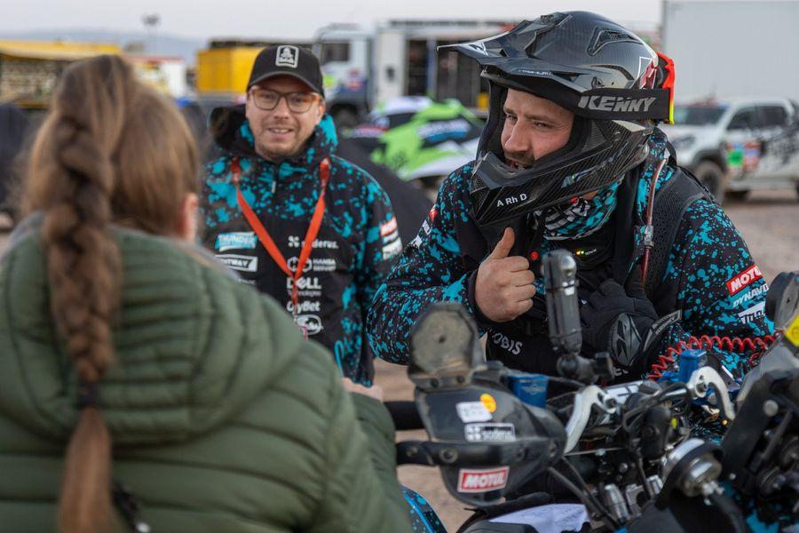 Брифинг CFMOTO 2024 Ралли Дакар 2024 Этап 1 Брифинг CFMOTO 2024 Результаты ралли Дакар Экспресс новости китайских мотоциклов 