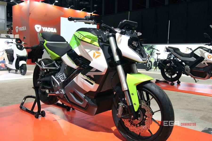 Ведущий мировой бренд электромотоциклов Yadea снова блистает на выставке CES 2024 в Лас-Вегасе, США.