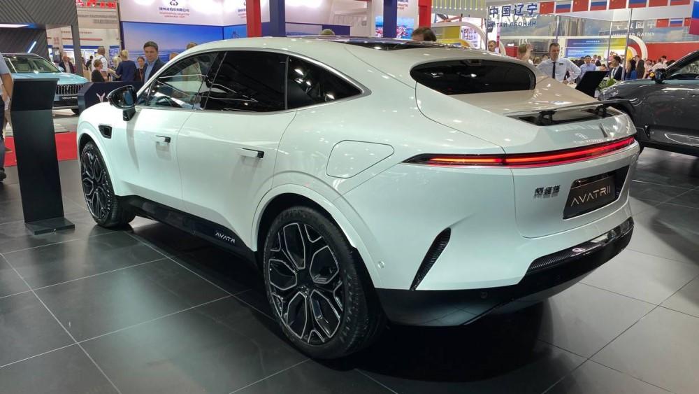 Обзор Аватра 11 Иннопром в России сбоку сзади