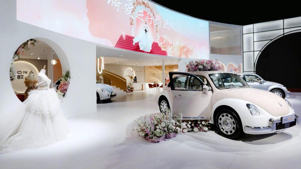 Ора на Шанхайском автосалоне