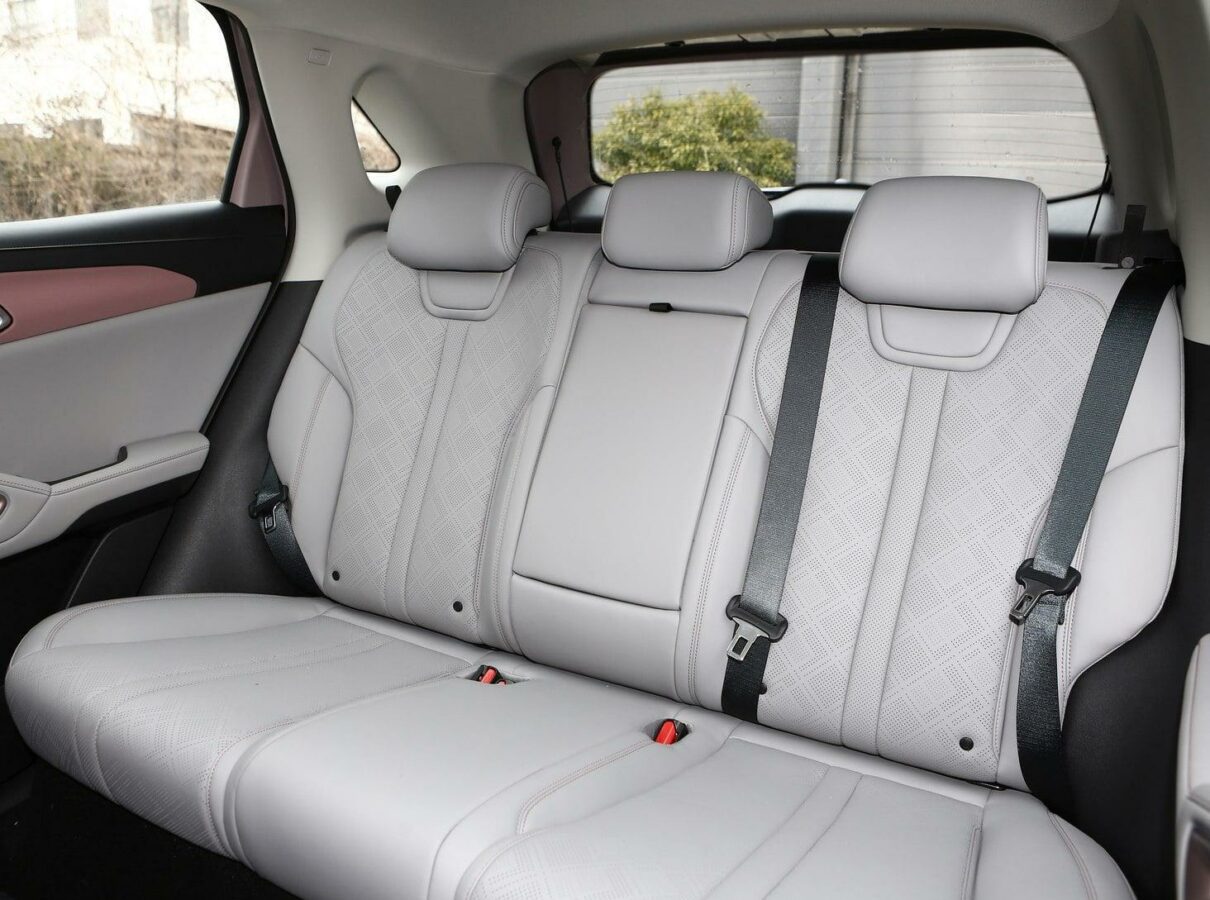 В Китае кроссовер BYD Yuan UP, из модельного ряда Dynasty, будет представлен 5 марта 2024 года.