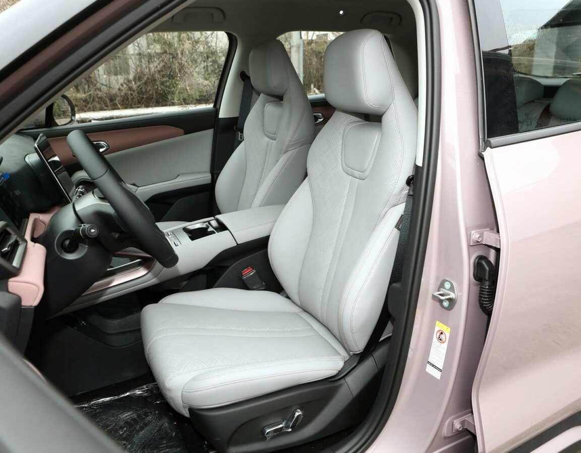 В Китае кроссовер BYD Yuan UP, из модельного ряда Dynasty, будет представлен 5 марта 2024 года.