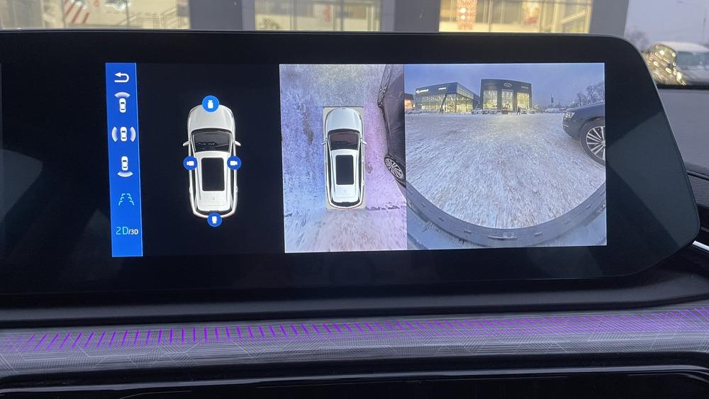 Тест JAC JS6 в Казахстане салон салона медиасистема мультимедиа камера заднего вида