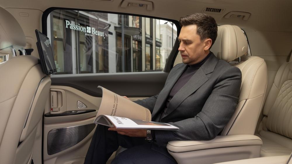 Салон Voyah Dream PHEV Long Range, интерьер второго ряда