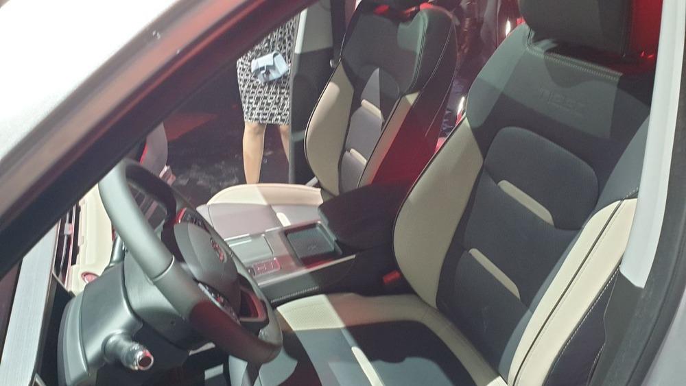 Chery Tiggo 4 Pro 18 Years Edition салон салон топовая версия Флагманские сиденья первый ряд