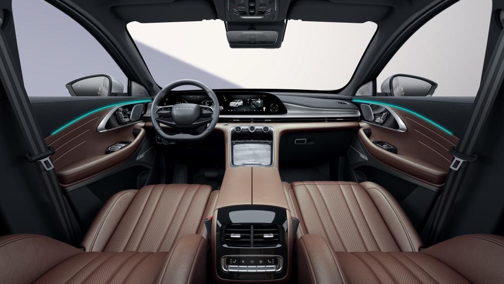 Обновленный интерьер салона кроссовера Exeed TXL