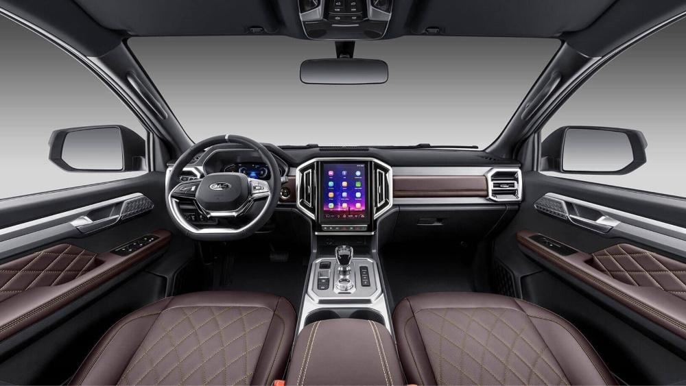 Салон пикапа JAC T9, интерьер