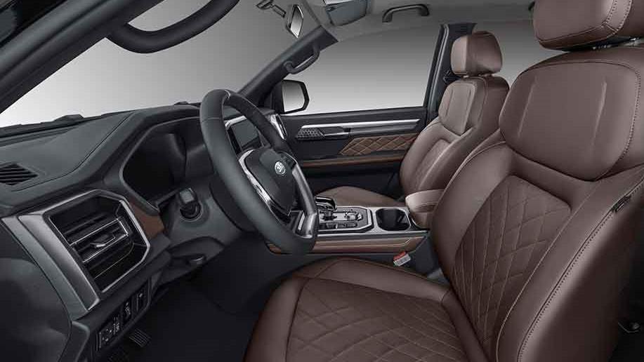 Салон пикапа JAC T9, интерьер