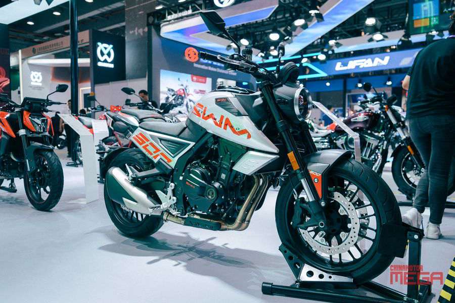 135-я Кантонская ярмарка: инновации в китайской экспортной индустрии мотоциклов и рост электроэнергетики 135-я Кантонская ярмарка: Инновации в экспортной индустрии мотоциклов Китая и рост электроэнергетики 135-я Кантонская ярмарка Инновации в экспортной индустрии мотоциклов и рост электроэнергетики Мотоцикл Chinse eb 18