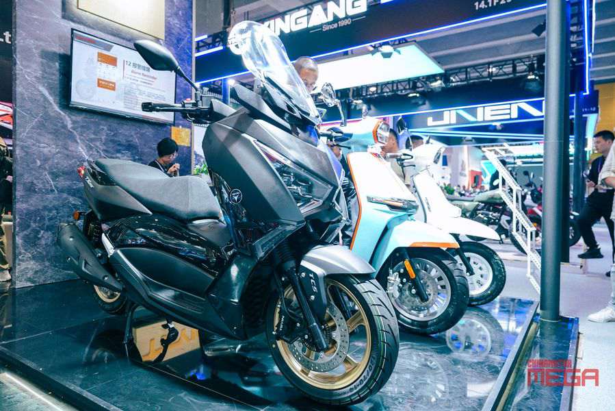 135-я Кантонская ярмарка: инновации в китайской экспортной индустрии мотоциклов и рост электроэнергетики 135-я Кантонская ярмарка: Инновации в экспортной индустрии мотоциклов Китая и рост электроэнергетики 135-я Кантонская ярмарка Инновации в экспортной индустрии мотоциклов и рост электроэнергетики Мотоцикл Chinse eb 32