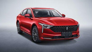 В России подешевел лифтбек FAW Bestune B70. Сколько он стоит в апреле 2024 года