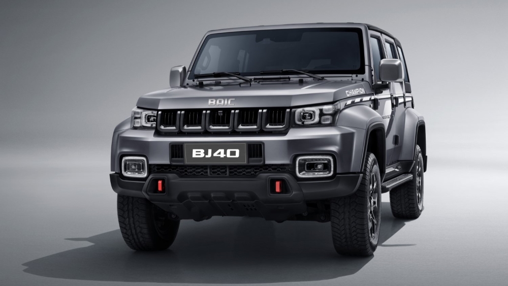 BAIC BJ40 Champion, боковая передняя часть
