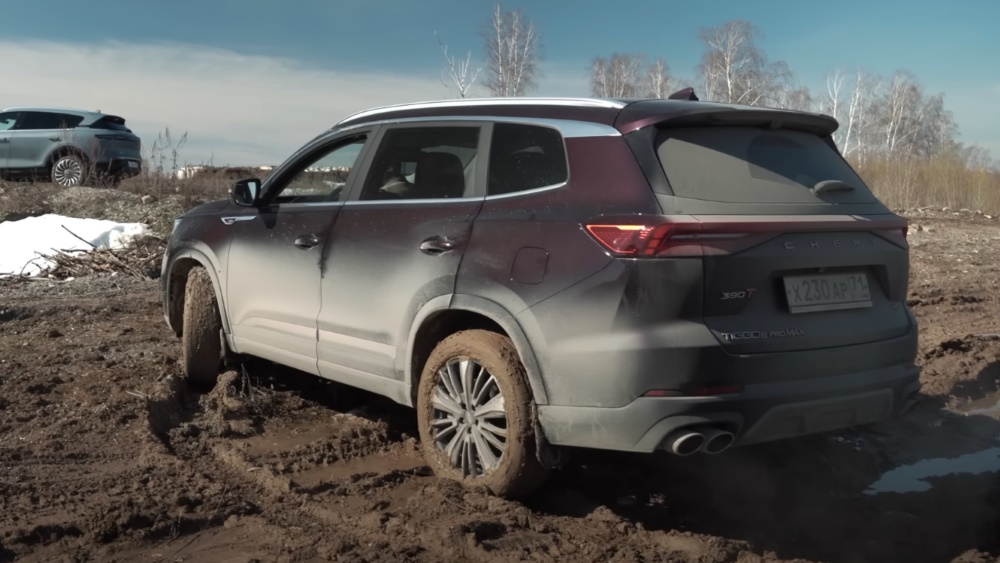 обновил прошивку Chery Tiggo 8 Pro Max проблема полного привода на задней стороне